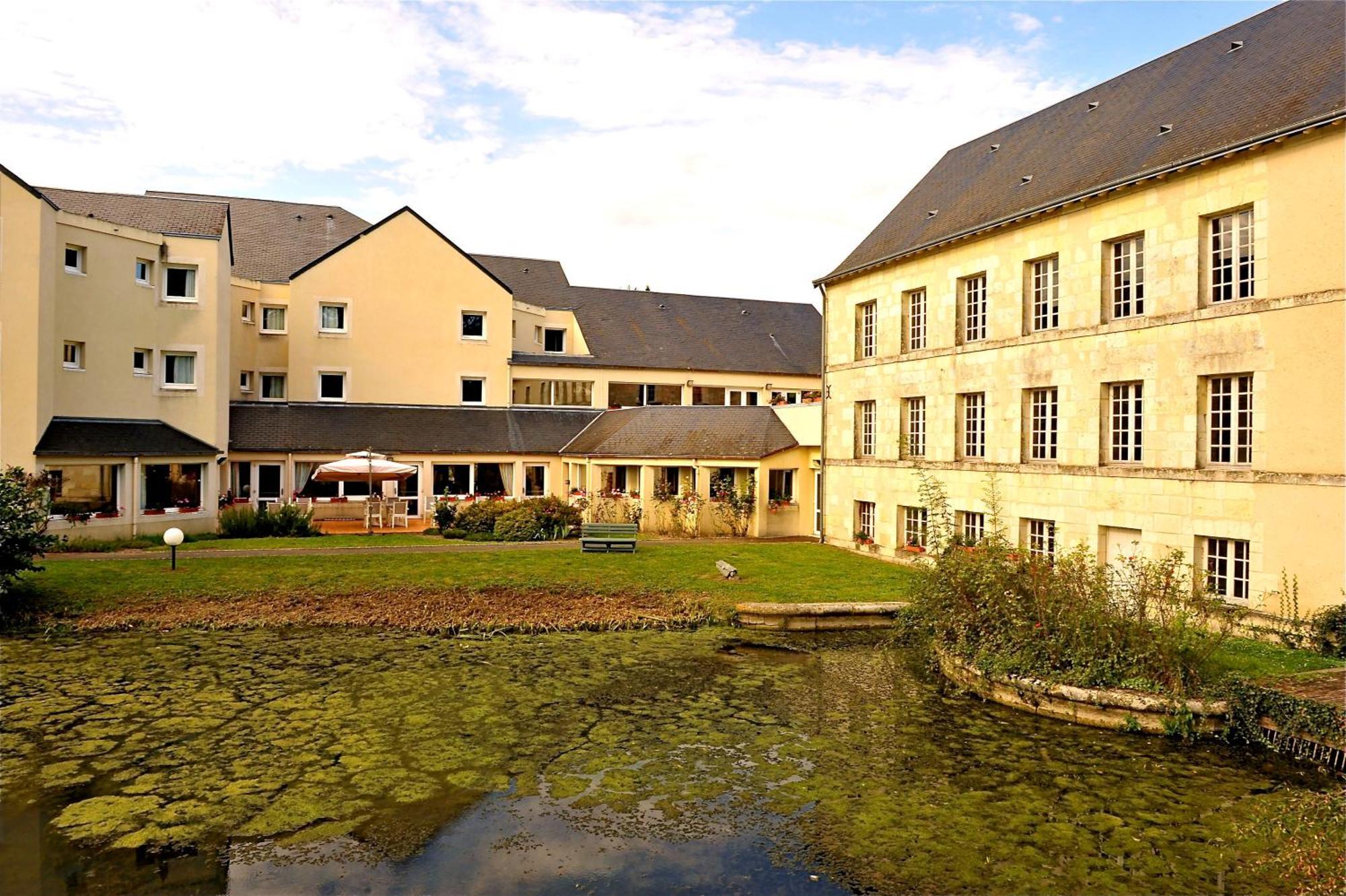 Logis Hotel Le Relais Du Moulin Valençay Buitenkant foto