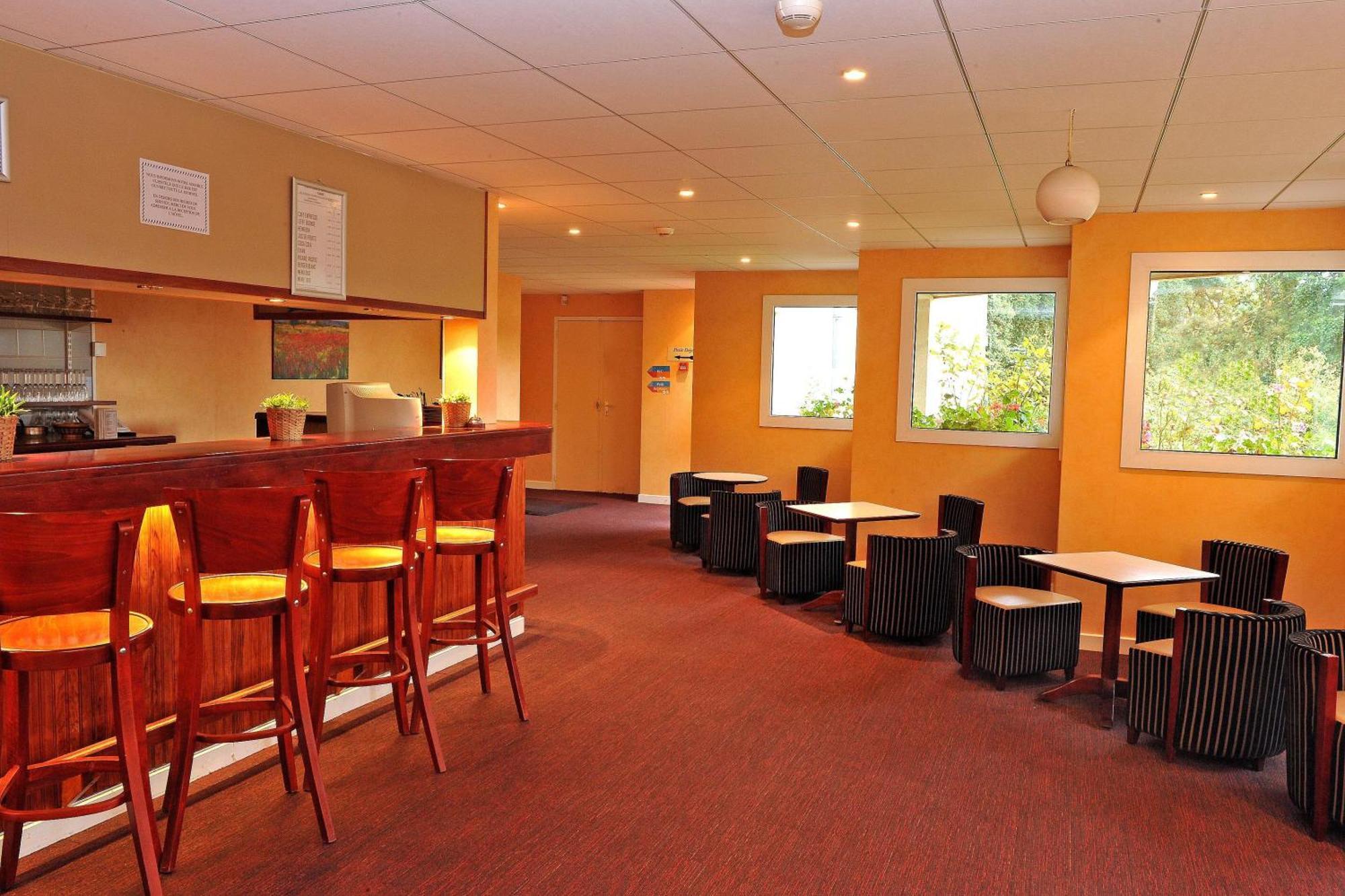 Logis Hotel Le Relais Du Moulin Valençay Buitenkant foto