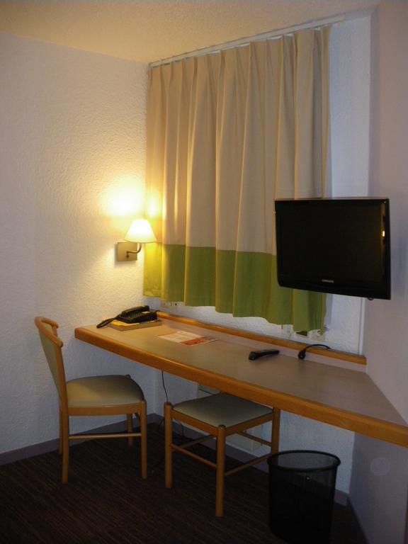 Logis Hotel Le Relais Du Moulin Valençay Buitenkant foto